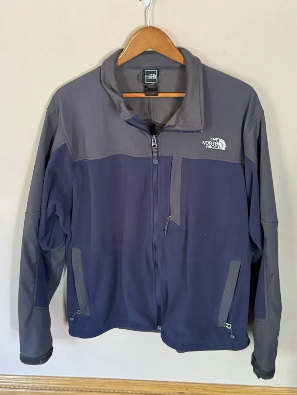 The North Face Men’s Blue & Gray Full Zip Apex Bionic Soft Shell Jacket XXL